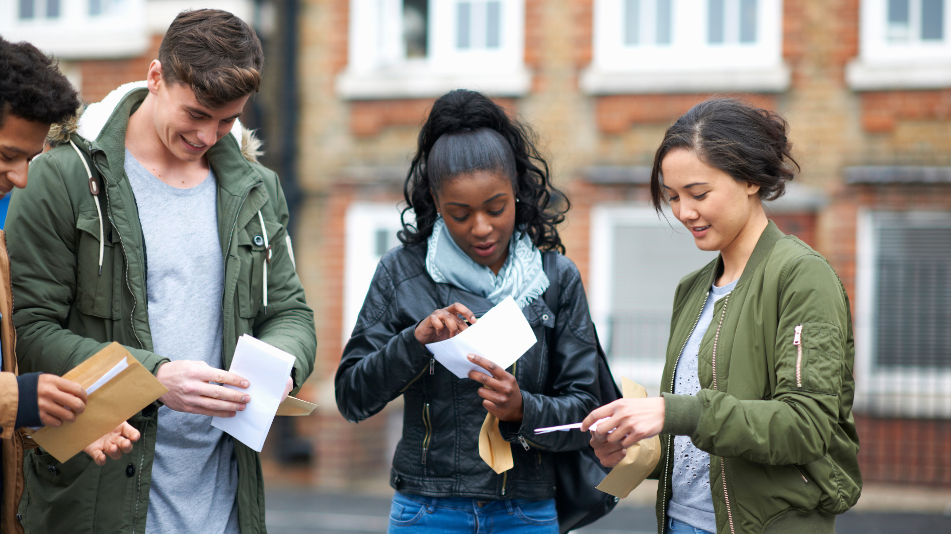 Students get their GCSE results