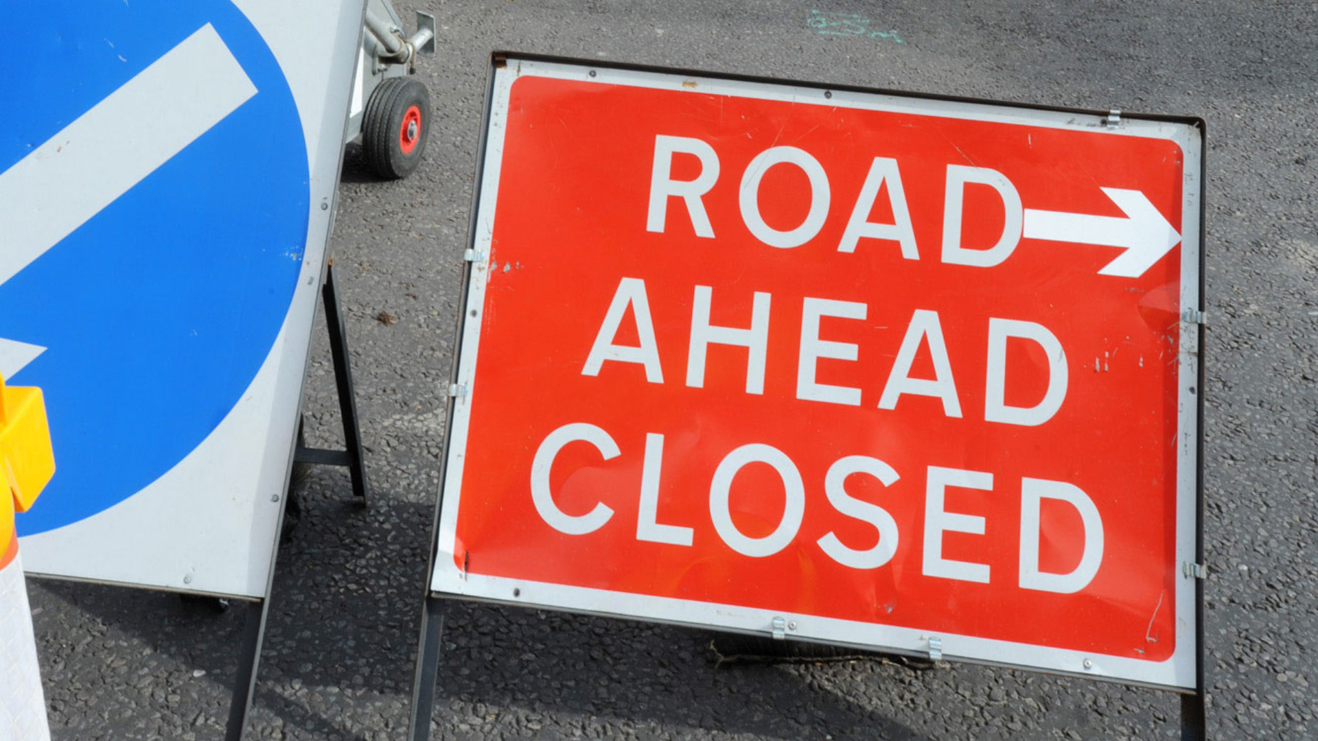 A road closed sign