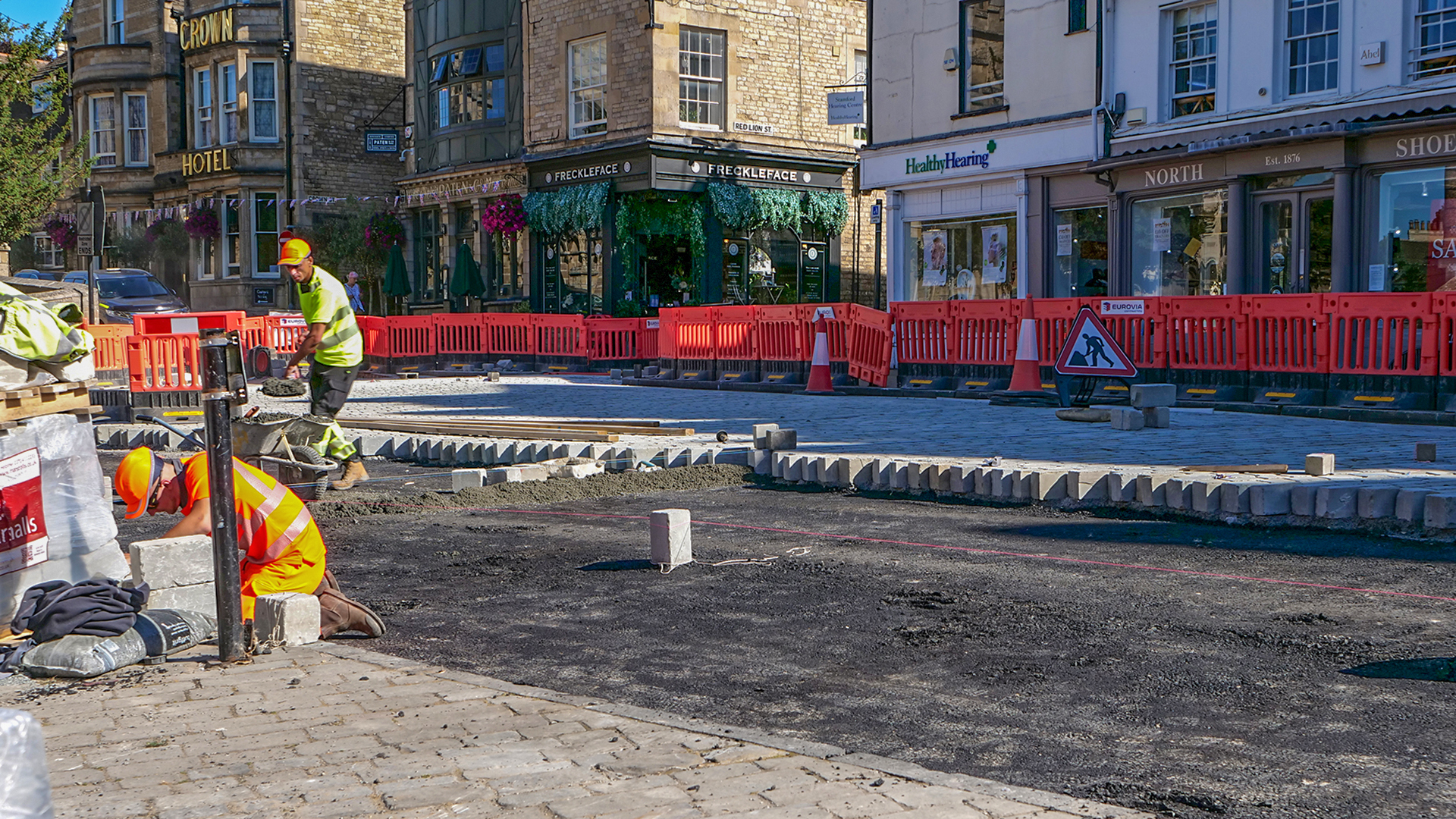 Stamford Red Lion Square